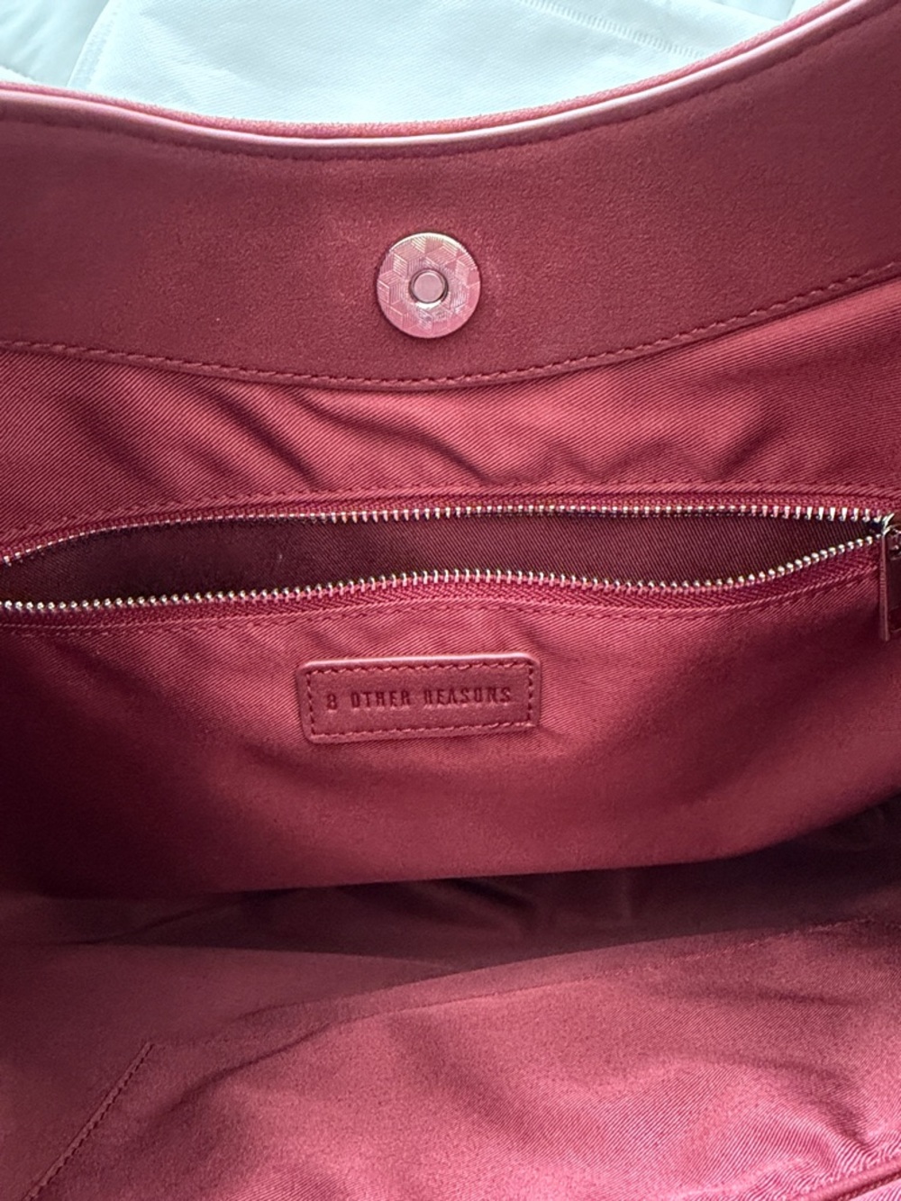 8 Other Reasons Burgundy Fringe Shoulder Bag - Picture 5 of 5
